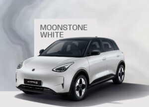 Proton e.MAS 5 moonstone white color